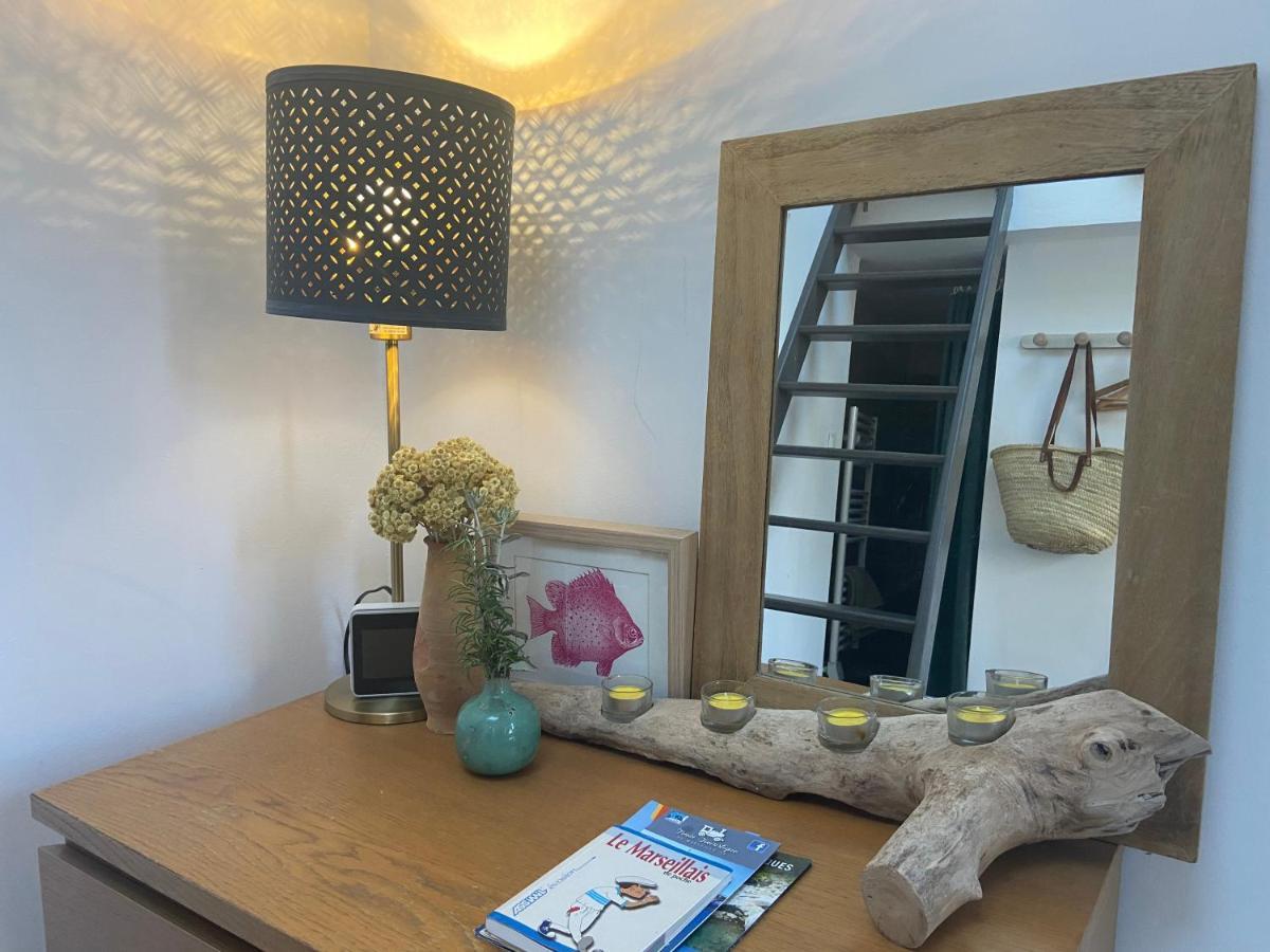 Vallon Des Auffes : Le Cabanon De Mireille Marselha Exterior foto