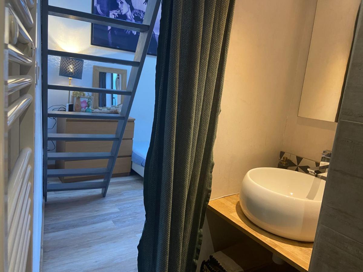Vallon Des Auffes : Le Cabanon De Mireille Marselha Exterior foto